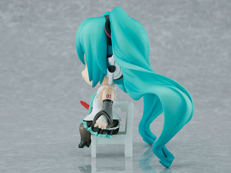 Nendoroid image for Swacchao! Hatsune Miku NT: Akai Hane Central Community Chest of Japan Campaign Ver.