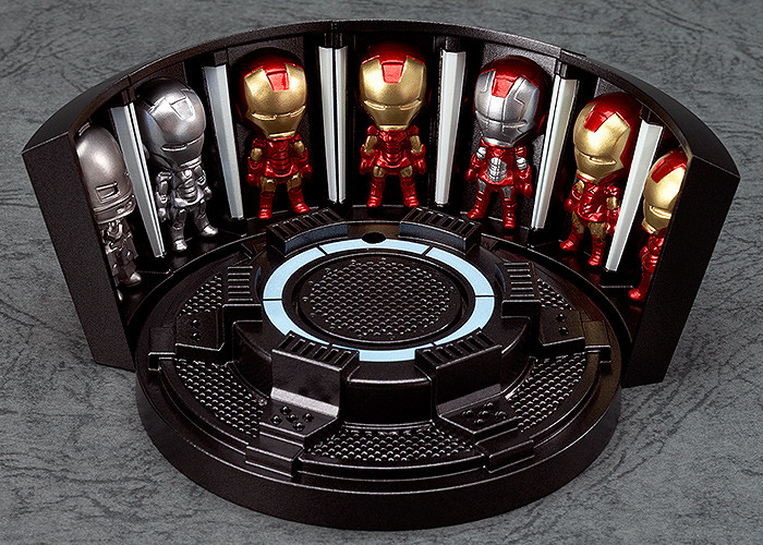Nendoroid image for Iron Man Mark 42: Hero’s Edition + Hall of Armor Set