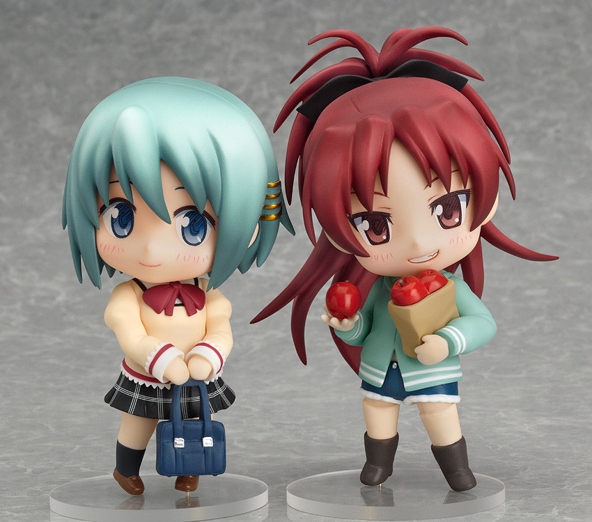 Nendoroid Sayaka Miki: Uniform Ver. & Kyouko Sakura: Casual Ver. Set (#422)