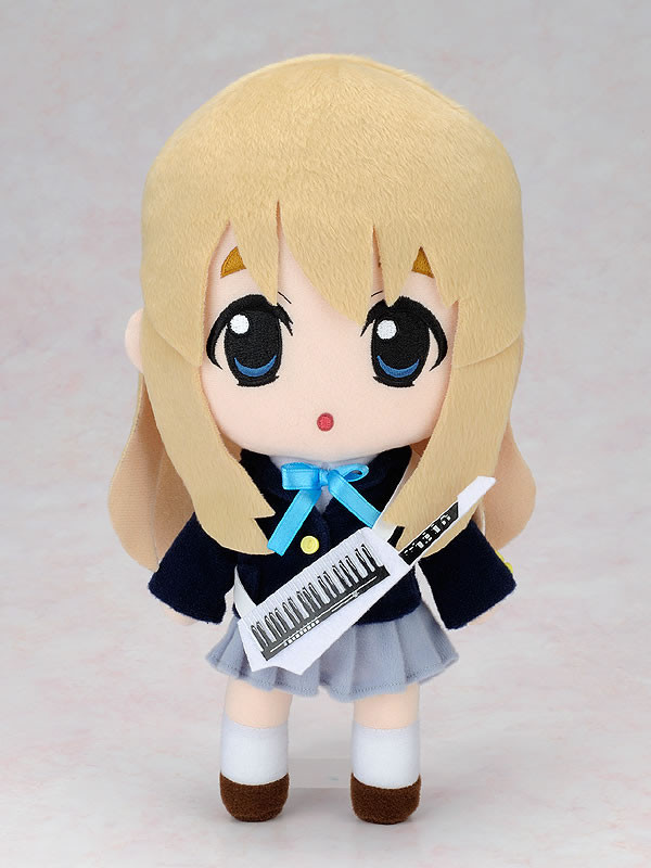 Nendoroid Plus Plus Plushie Series 40: Tsumugi Kotobuki – Winter Uniform Ver.